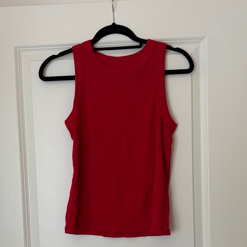 Ribbed Sleeveless Women's Tank